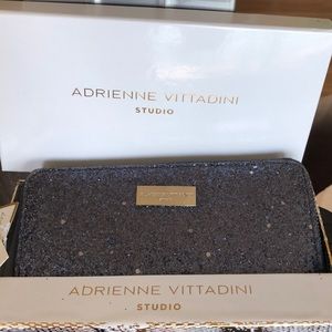 Brand new wallet! Never been used!